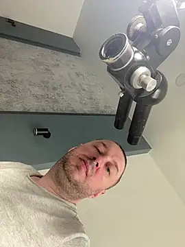 DorianJeday webcam