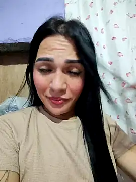 Yourbabyshane webcam