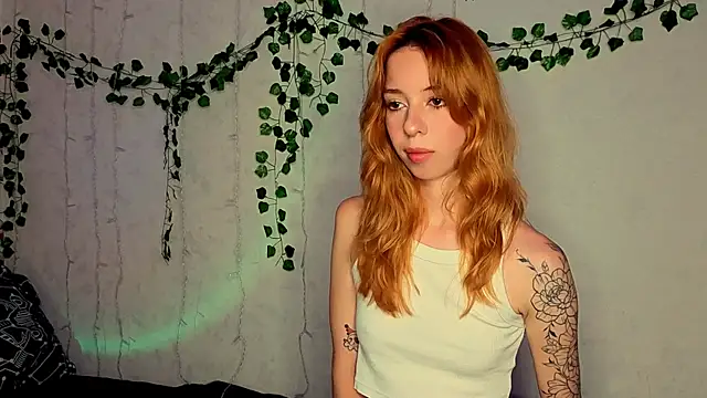 Lori_Williams webcam