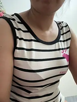Mores1_Squirt webcam