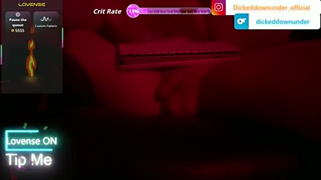 OFFICAL_DICKEDDOWNUNDER webcam