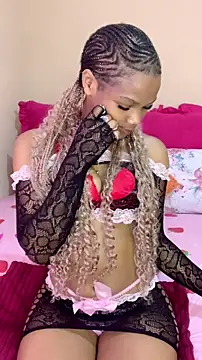 Lady-Amina webcam