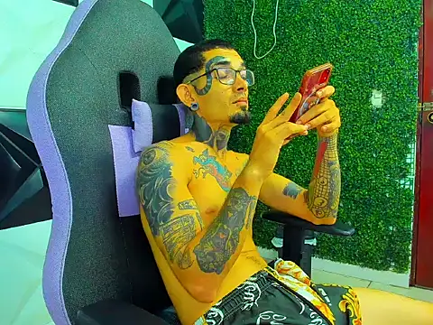 Boy_tatto77 webcam