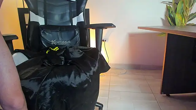 Patrick_Howland_ webcam