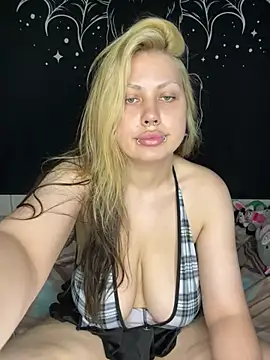 mona_siren_ webcam