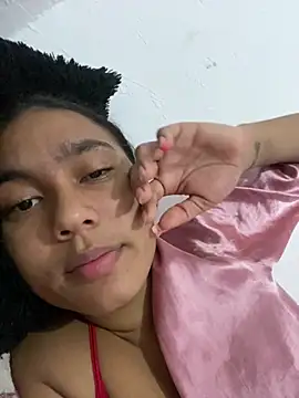 Andrea715515 webcam