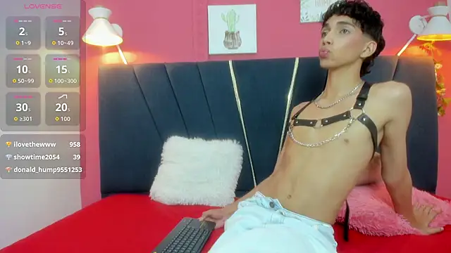 ero_boy40 webcam