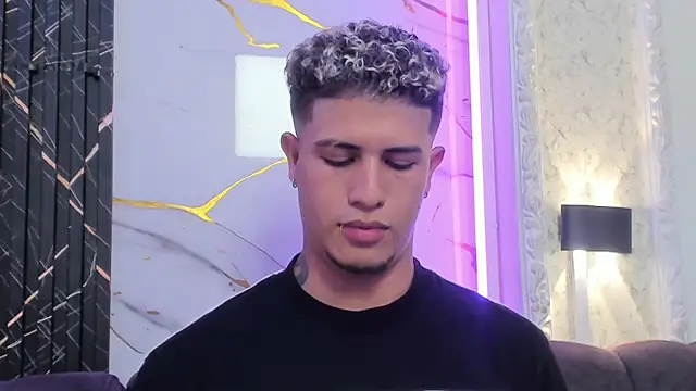 dominic_connor webcam