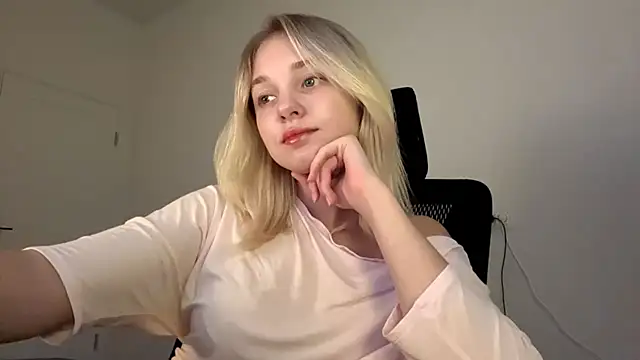 EveryoneEve webcam