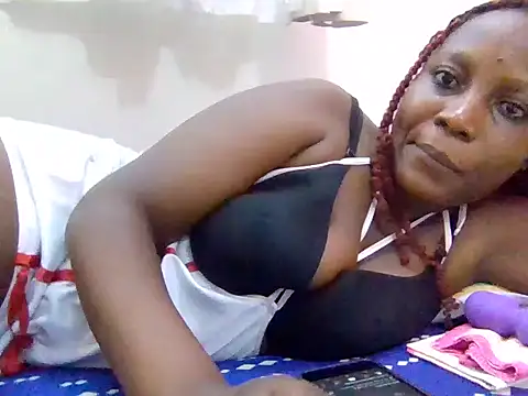 prettybigass22 webcam