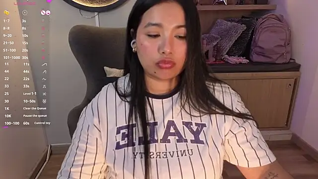 Hinata_98 webcam