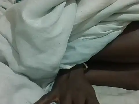 nasty-petite webcam