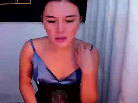 hotstellacumxxx webcam