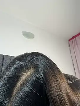 Natasharuso live cam on StripChat
