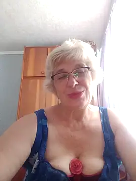 52MiaLove02 webcam
