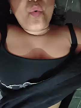 lili_jaan webcam