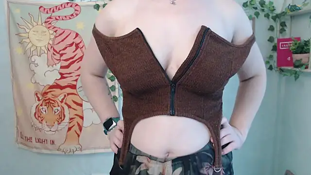VeryVeryVeryShy_ live cam on StripChat