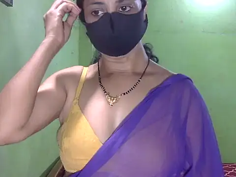 Indian_Horny_Wife live cam on StripChat