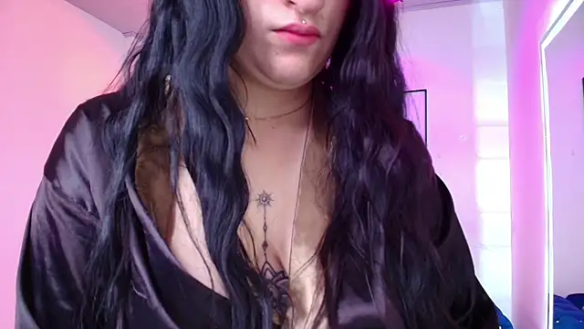 Miia__owens live cam on StripChat