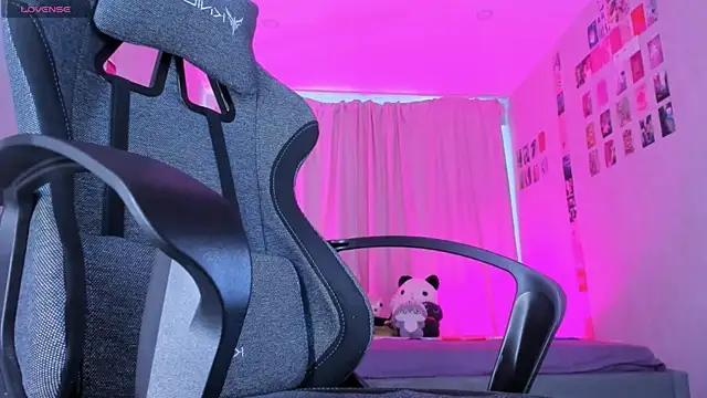 Eva_Harper webcam