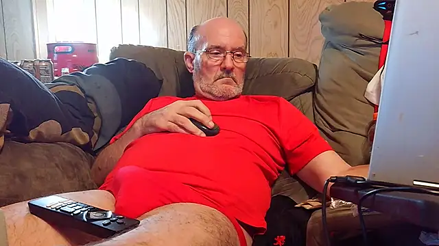 snickers1 (M grandpa) - to jerk off