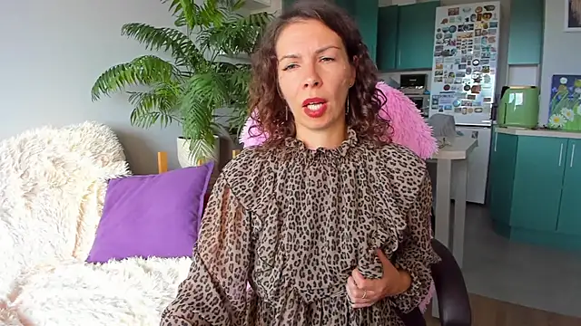 ChristinaGlory webcam