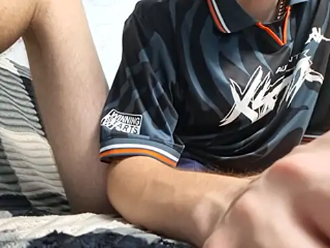 RayMartino live cam on StripChat
