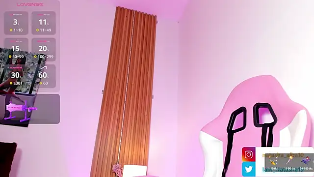 NatashaEgnath webcam