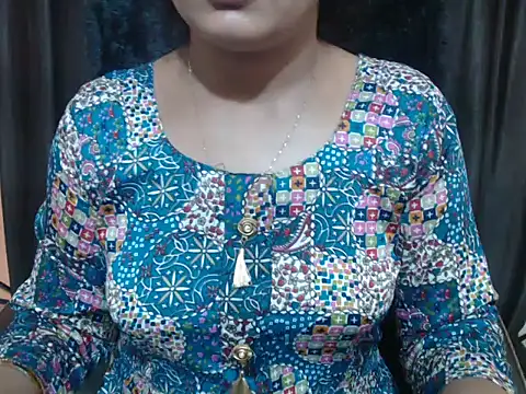 Kudi_Kiyara webcam