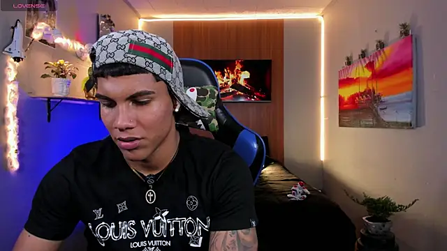 damian_latinxxx (M young) - 🦈❤️I want to see your cock