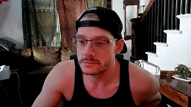 MasterDaddyCool webcam