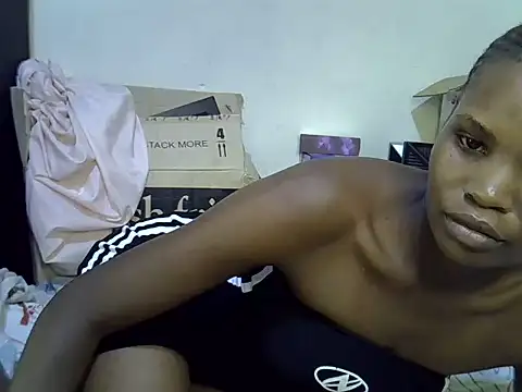 cute_aliyah webcam