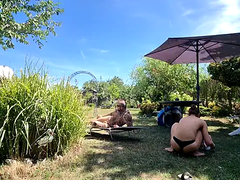 HotAustrianCouple webcam