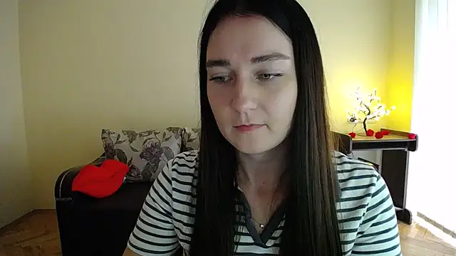 Pretty_shy webcam