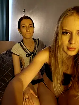 caressyourself webcam