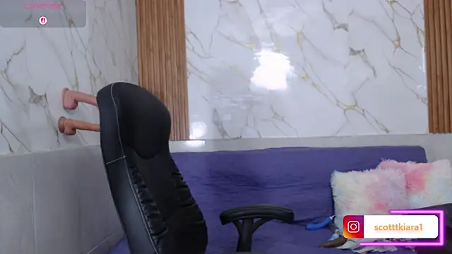kiara_scottt webcam