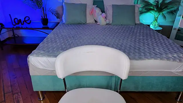 Erika_bestboobs webcam
