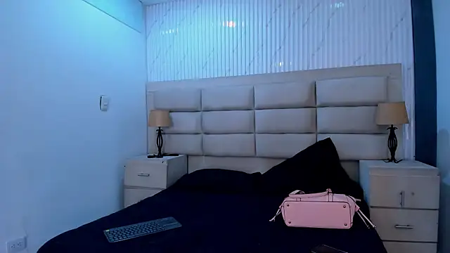 RyleyWest webcam