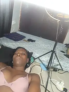 pretty_bitch01 webcam