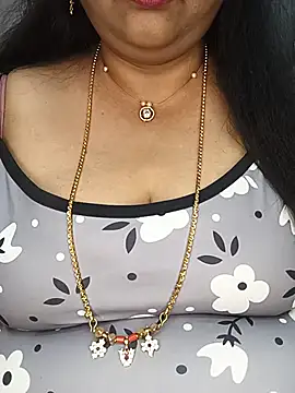 Ragavi-kannada-telugu webcam