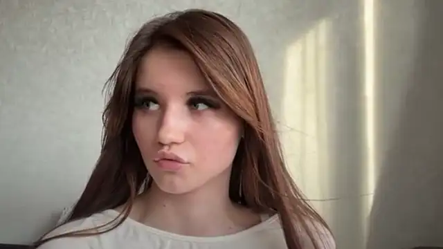 LunarVelvet webcam