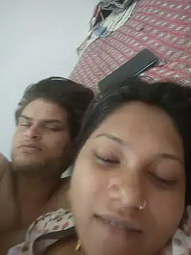 Indian_Coupless webcam