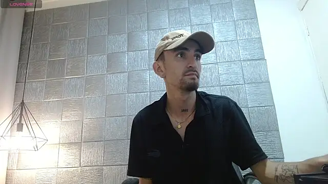 MykeCastle webcam