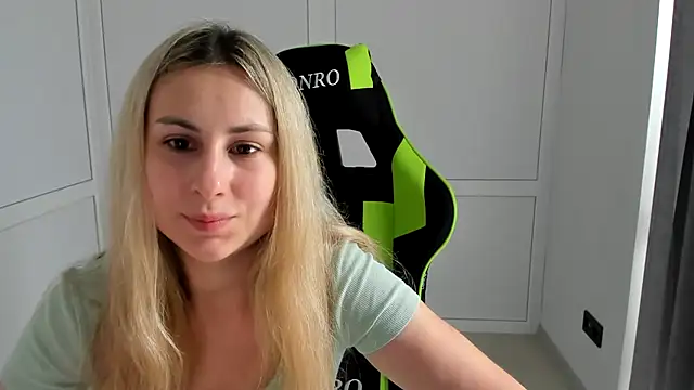 MissLunariaa webcam