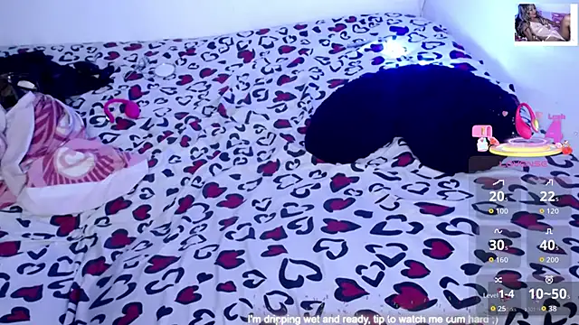 ninatiny webcam