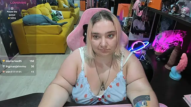 Softie_Sofy webcam