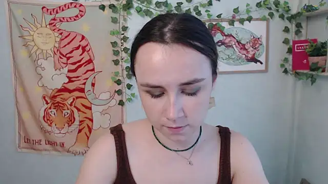 VeryVeryVeryShy_ live cam on StripChat