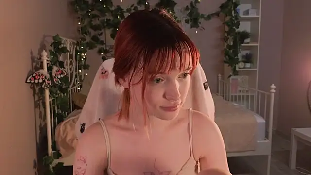 last_hxpe live cam on StripChat