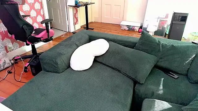 switchykitty live cam on StripChat