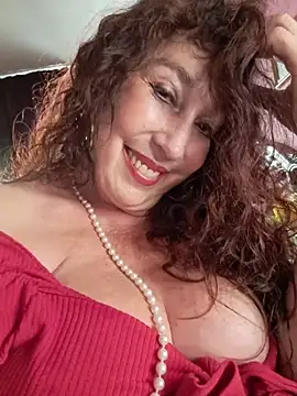 GypsyEsmeralda webcam